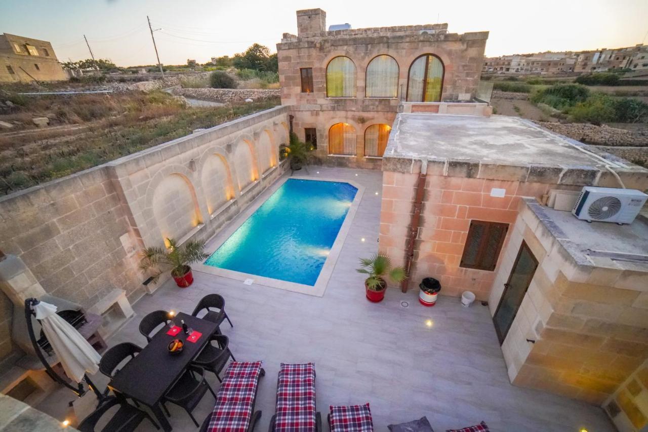 Sant Anton Tal-Qabbieza Farmhouse Villa Kerċem Eksteriør bilde