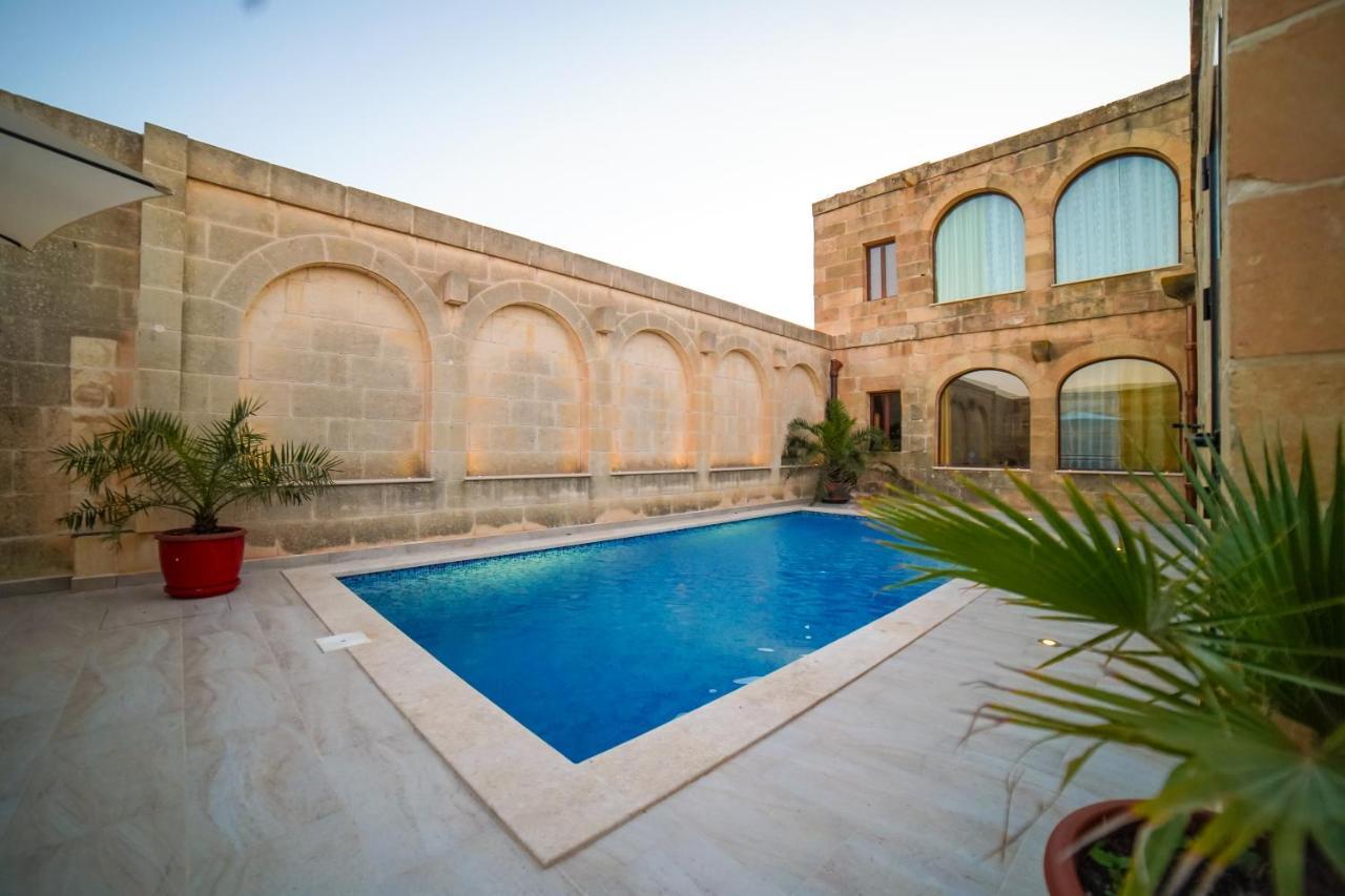 Sant Anton Tal-Qabbieza Farmhouse Villa Kerċem Eksteriør bilde